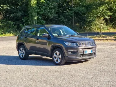 Usata Jeep Compass Limited 140 CV (102 kW) 2019 Grigio SUV