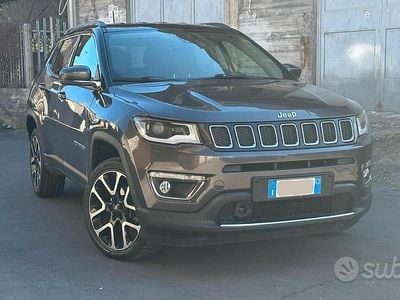 Usata Jeep Compass Opening Edition 140 CV (102 kW) 2017 Grigio SUV