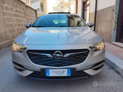 Usata Opel Insignia 136 CV (100 kW) 2019 Grigio Station wagon