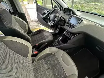 Usata Peugeot 208 2016 Grigio Utilitaria