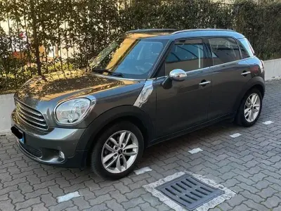 Usata Mini Countryman 90 CV (66 kW) 2013 Grigio SUV