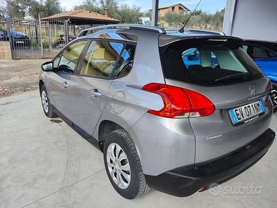 Usata Peugeot 2008 68 CV (50 kW) 2014 Grigio SUV