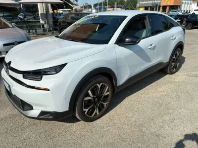 Usata Citroën C4 131 CV (96 kW) 2025 Bianco SUV