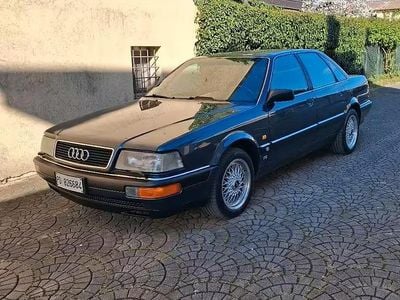 Usata Audi V8 Sport 1989 Blu Berlina