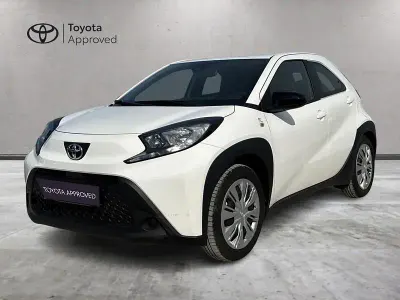 Usata Toyota Aygo X Active 72 CV (52 kW) 2024 Bianco SUV