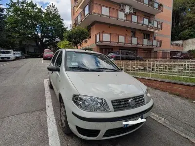 Brugt Fiat Punto 80 HK (58 kW) 2009 Hvid Hatchback