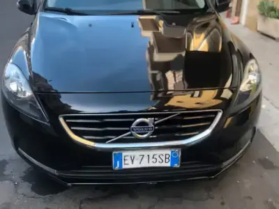 Usata Volvo V40 115 CV (84 kW) 2014 Berlina