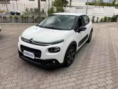 Usata Citroën C3 Shine 75 CV (55 kW) 2017 Bianco Berlina