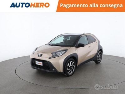 Beige Usata 2023 Toyota Aygo X Trend SUV | 15.499 € (Buon prezzo)