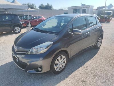 usata Toyota Yaris 1.3 5 porte Lounge