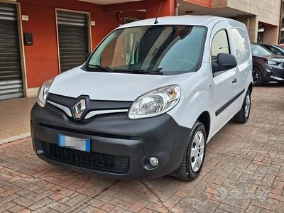 Usata Renault Kangoo 95 CV (69 kW) 2020 Bianco Monovolume
