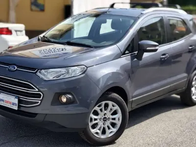 Usata Ford Ecosport Titanium 125 CV (91 kW) 2017 Grigio SUV