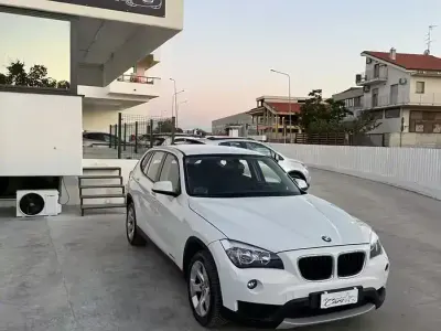 Usata BMW X1 143 CV (105 kW) 2013 Bianco SUV