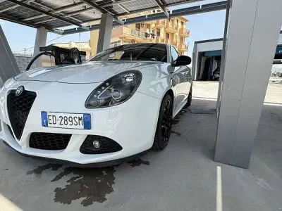 Usata Alfa Romeo Giulietta Progression 170 CV (125 kW) 2010 Utilitaria