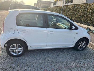 Usata Seat Mii Chic 68 CV (50 kW) 2015 Bianco Utilitaria