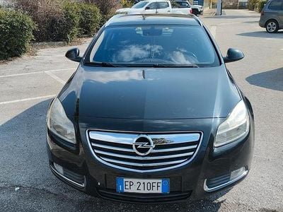 Begagnad Opel Insignia 194 HK (142 kW) 2012 Svart Kombi