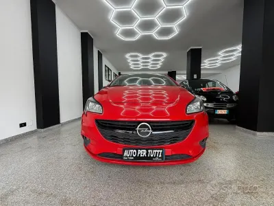 Begagnad Opel Corsa Edition 75 HK (55 kW) 2018 Röd Halvkombi