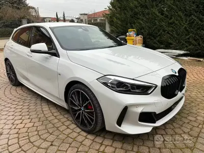 Usata BMW 128 265 CV (194 kW) 2023 Bianco Utilitaria