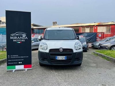 Usata Fiat Doblò 90 CV (66 kW) 2010 Bianco Monovolume