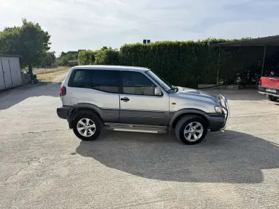 Gebraucht Nissan Terrano 154 PS (113 kW) 2004 SUV