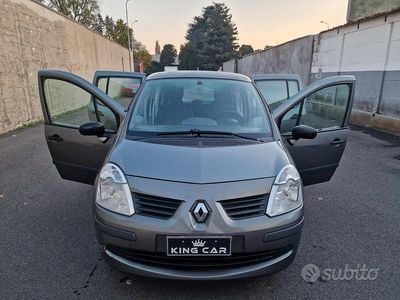 Usata Renault Modus Dynamique 75 CV (55 kW) 2007 Grigio Monovolume