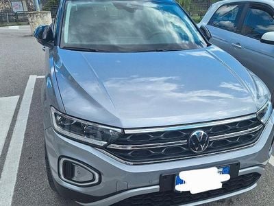 Usata VW T-Roc Style 150 CV (110 kW) 2023 Grigio SUV