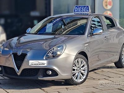 Usata Alfa Romeo Giulietta Super 120 CV (88 kW) 2017 Grigio Utilitaria