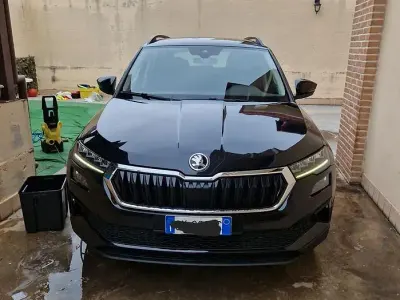 Usata Skoda Karoq 116 CV (85 kW) 2021 Nero SUV