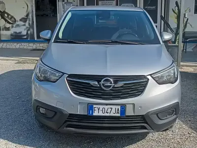 Usata Opel Crossland X 83 CV (61 kW) 2019 Grigio SUV