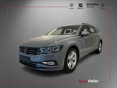 Usata VW Passat Business 200 CV (147 kW) 2022 Grigio Station wagon