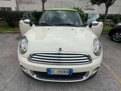 Begagnad Mini One D