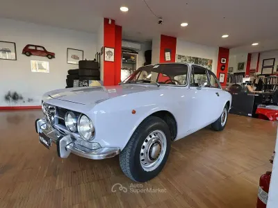 Usata Alfa Romeo GT Veloce 114 CV (83 kW) 1970 Coupé