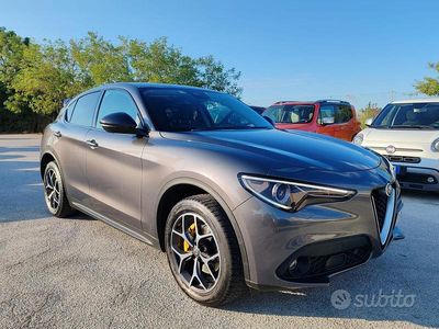 Usata Alfa Romeo Stelvio 210 CV (154 kW) 2019 Grigio SUV