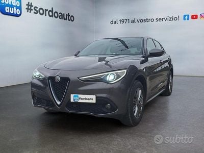 Usata Alfa Romeo Stelvio Super 210 CV (154 kW) 2018 Grigio SUV