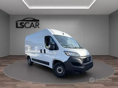 Usata Fiat Ducato 190 CV (139 kW) 2023 Bianco Furgone