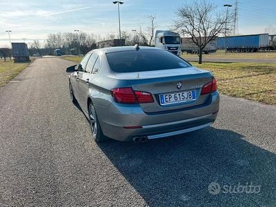 Usata BMW 520 184 CV (135 kW) 2012 Grigio Berlina