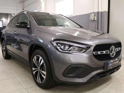 Usata Mercedes GLA200 163 CV (119 kW) 2023 Grey metallic SUV