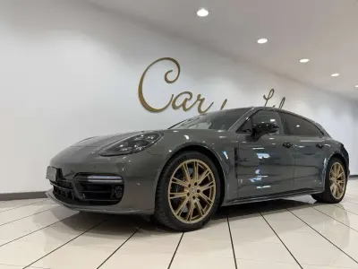 Usata Porsche Panamera 4S E-Hybrid Sport Turismo Sport Turismo 560 CV (411 kW) 2022 Verde Station wagon