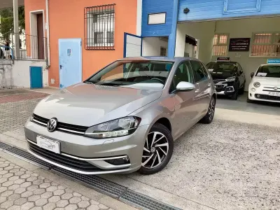 Usata VW Golf VII Join 116 CV (85 kW) 2018 Grigio Berlina