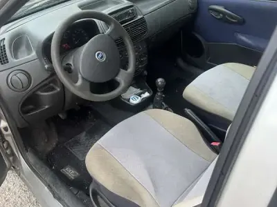 Usata Fiat Punto 73 CV (53 kW) 2003 Utilitaria
