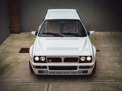 Usata Lancia Delta 205 CV (150 kW) 1992 Bianco Utilitaria