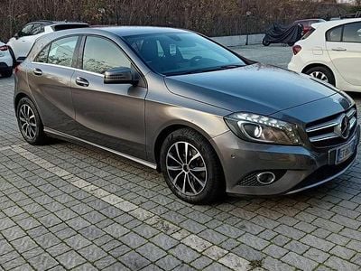 Usata Mercedes A200 156 CV (114 kW) 2014 Grigio Berlina