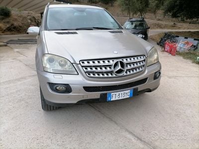 Mercedes ML320