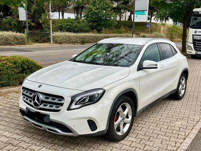 Mercedes GLA180