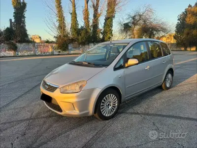 Käytetty Ford C-MAX Titanium 141 HP (103 kW) 2010 Harmaa Tila-auto