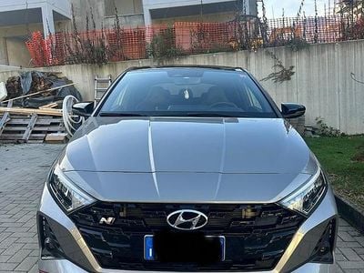 Usata Hyundai i20 204 CV (150 kW) 2022 Grigio Berlina