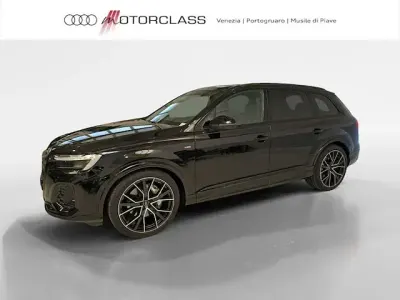 Usata Audi Q7 S-Line 286 CV (210 kW) 2025 Nero mito metallizzato SUV