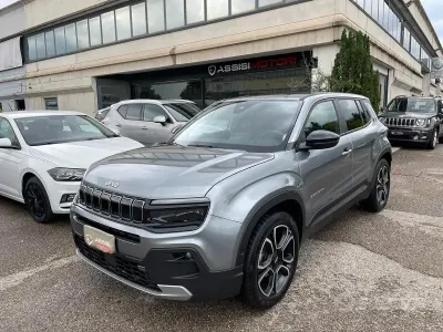 Usata Jeep Avenger Summit 101 CV (74 kW) 2024 Gray SUV