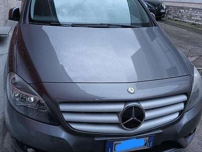 Usata Mercedes B180 Premium 109 CV (80 kW) 2013 Monovolume