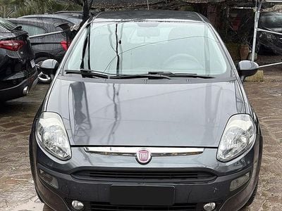 Grigio Usata 2012 Fiat Punto Evo Utilitaria | 4000 € (Buon prezzo)